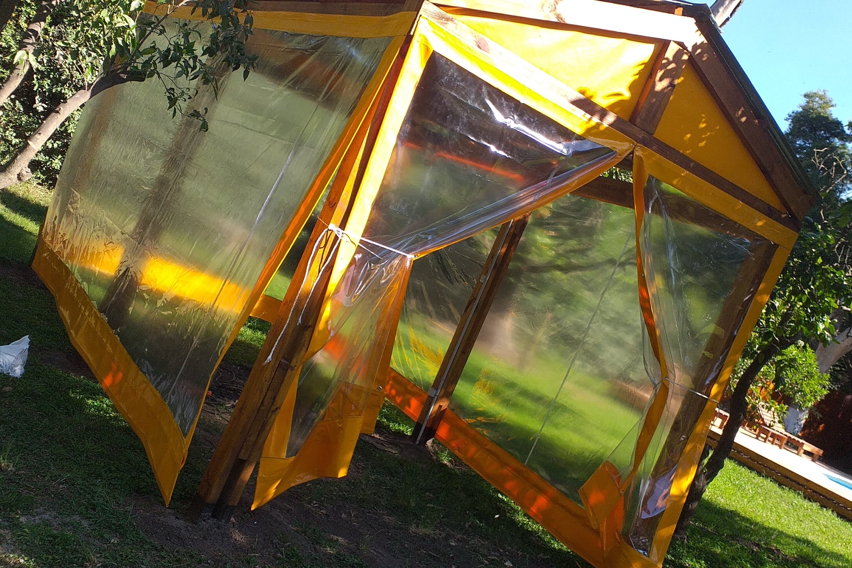 cerramiento amarillo